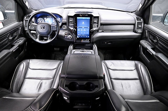 Dodge RAM 1500 14 of 25