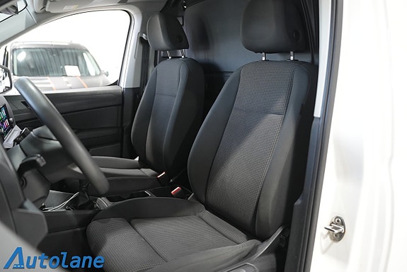 Volkswagen Caddy Maxi 19 of 27