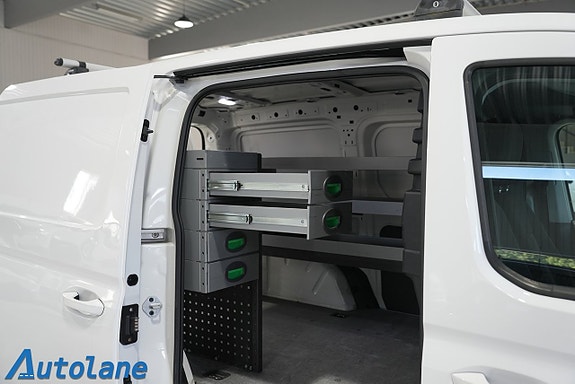 Volkswagen Caddy Maxi 16 of 27