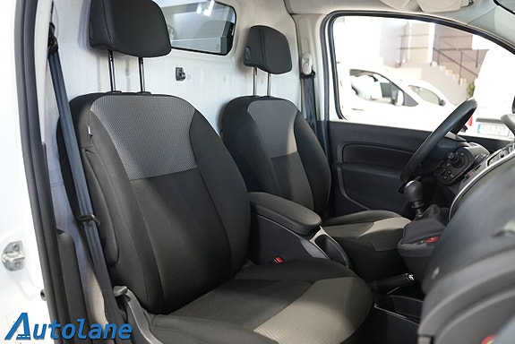 Renault Kangoo Express 16 of 24