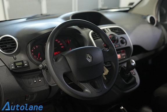 Renault Kangoo Express 19 of 24