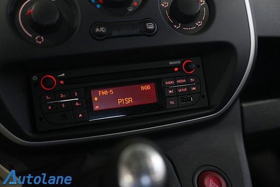Renault Kangoo Express 22 of 24