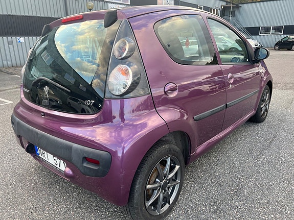 Peugeot 107 4 of 6