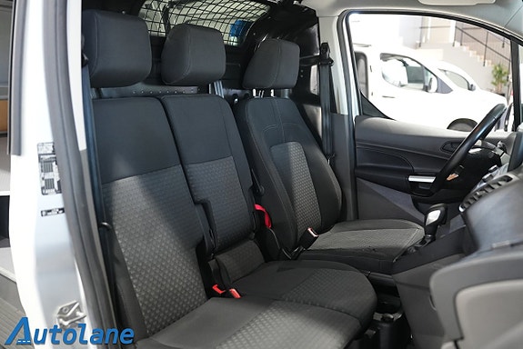Ford Transit Connect 21 of 30