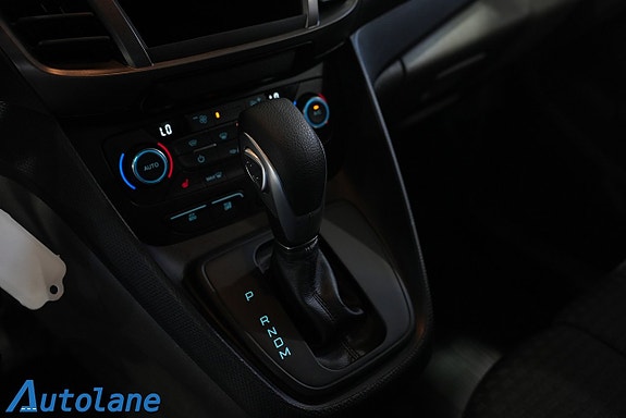 Ford Transit Connect 24 of 30
