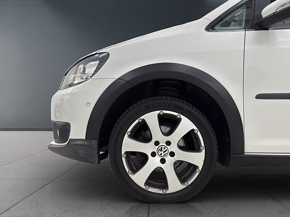 Volkswagen CrossTouran 16 of 16