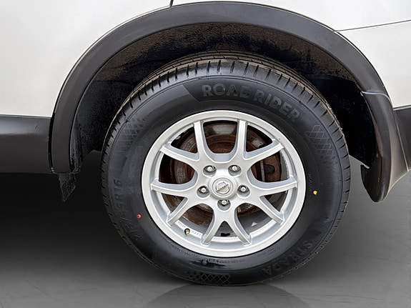Nissan Qashqai 27 of 30