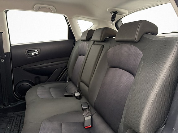 Nissan Qashqai 24 of 30