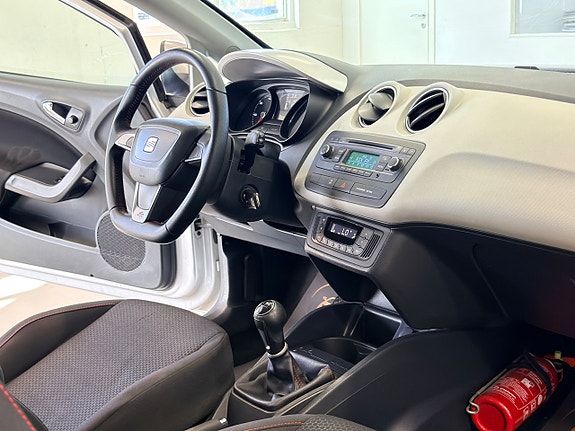 Seat Ibiza 7 of 13