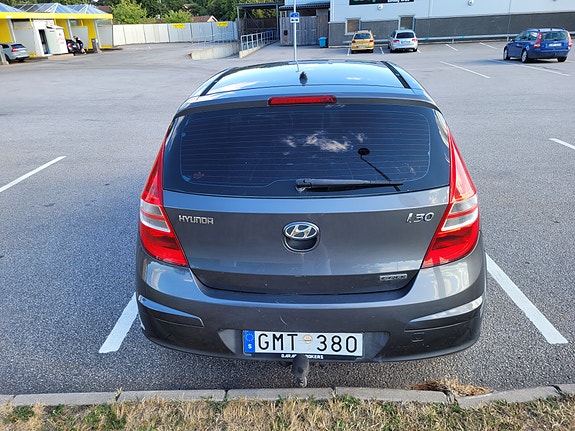 Hyundai i30 4 of 8