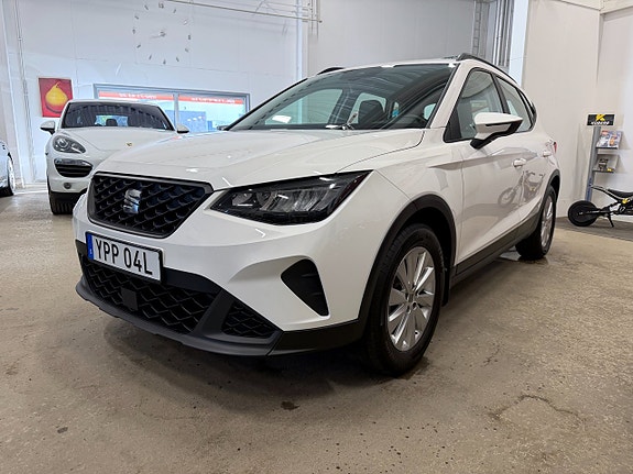 Seat Arona 12 of 12