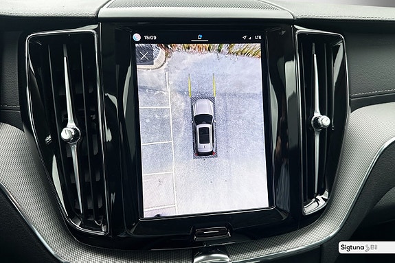 Volvo XC60 28 of 30