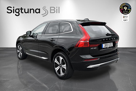 Volvo XC60 3 of 30