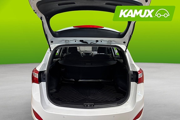 Hyundai i30 16 of 17