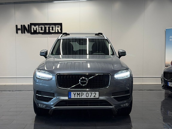Volvo XC90 4 of 30