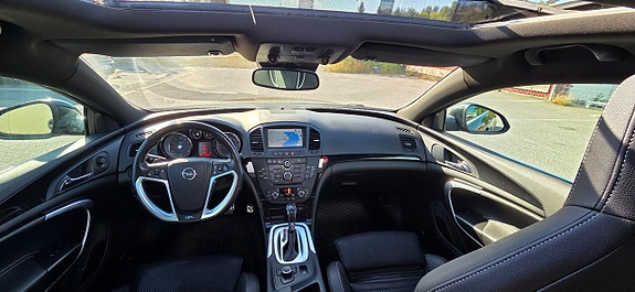 Opel Insignia 16 of 28