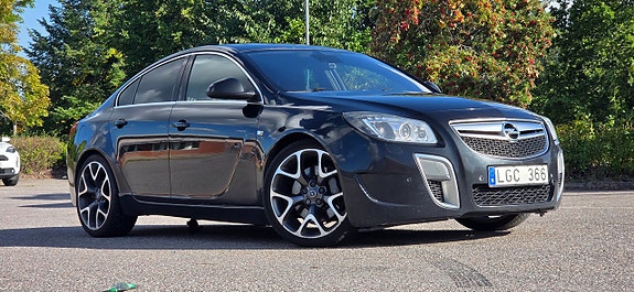 Opel Insignia 11 of 28