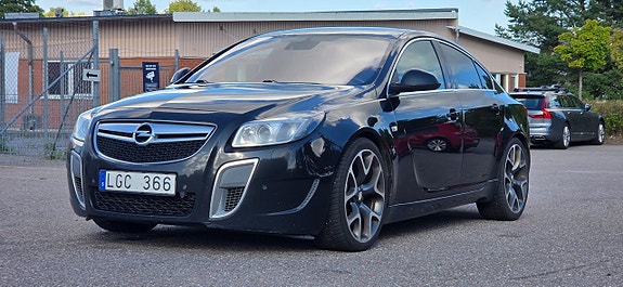 Opel Insignia 3 of 28