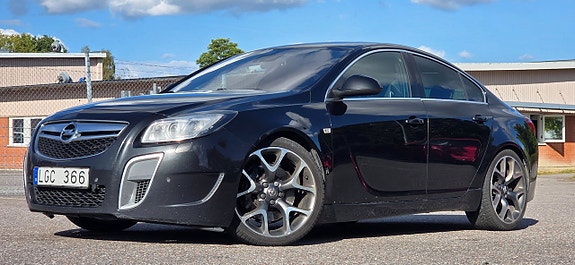 Opel Insignia 12 of 28