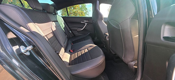 Opel Insignia 26 of 28
