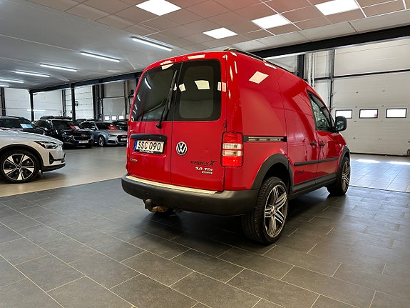 Volkswagen Caddy Cross 10 of 25
