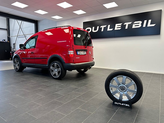 Volkswagen Caddy Cross 7 of 25