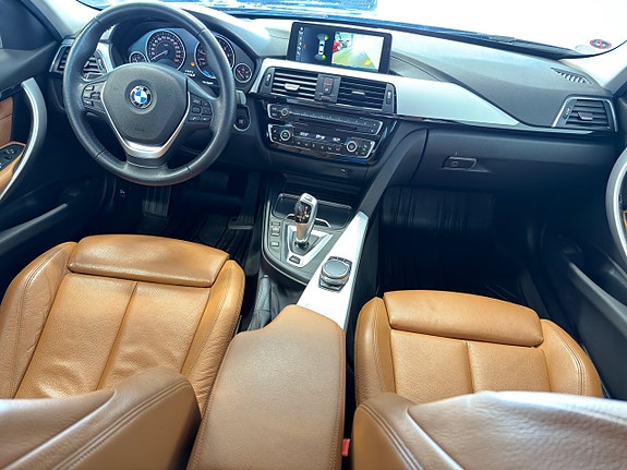 BMW 330e 10 of 14
