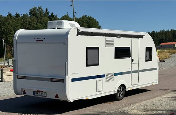 Adria ALTEA 552 PK Barnkammarvagn /AC / 3-vån säng 3 of 23