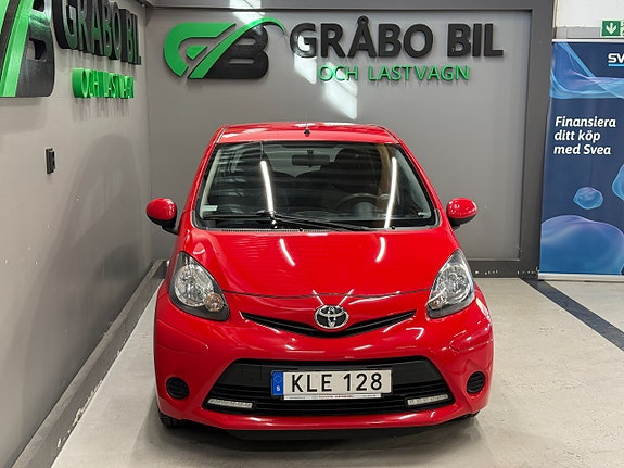 Toyota Aygo 4 of 19