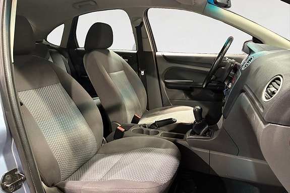 Ford Focus 15 of 17
