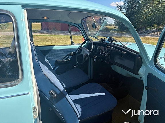 Volkswagen Käfer 1300 9 of 30
