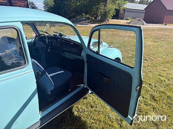 Volkswagen Käfer 1300 13 of 30