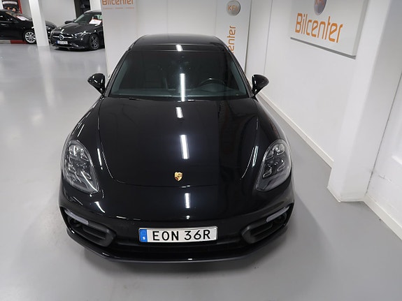 Porsche Panamera 4 9 of 30