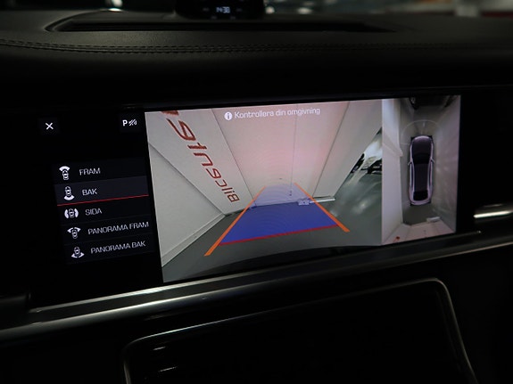Porsche Panamera 4 27 of 30