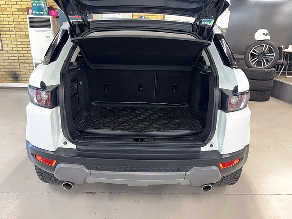 Land Rover Range Rover Evoque 9 of 9