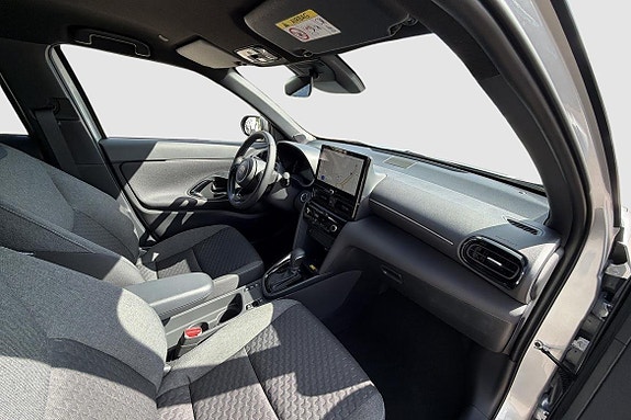 Toyota Yaris Cross 7 of 16