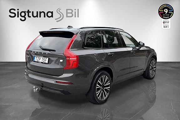 Volvo XC90 5 of 30