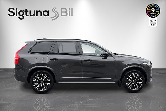 Volvo XC90 4 of 30