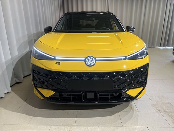 Volkswagen T-Roc 2 of 21