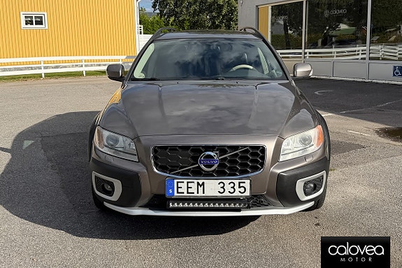 Volvo XC70 3 of 12