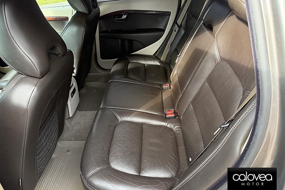 Volvo XC70 9 of 12
