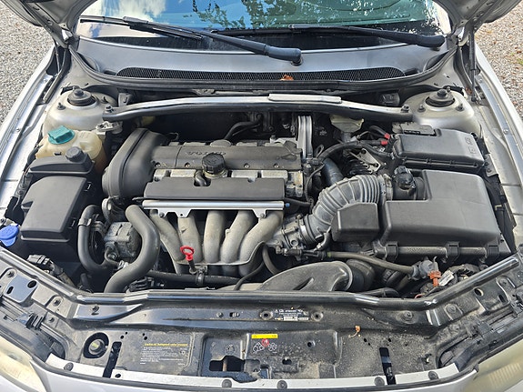 Volvo V70 5 of 6