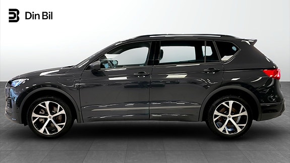 Seat Tarraco 2 of 15
