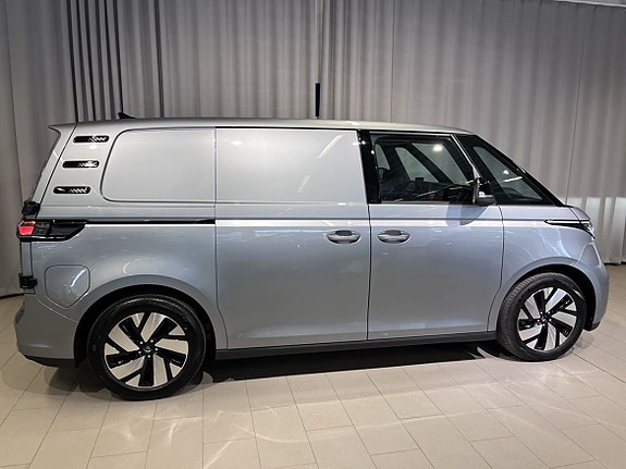 Volkswagen ID. Buzz 4 of 15
