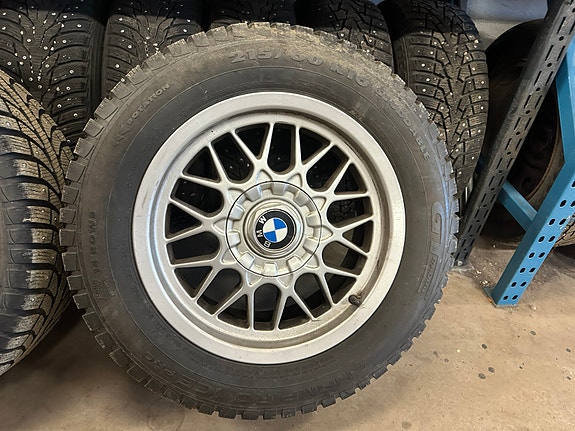 BMW 525i 7 of 13