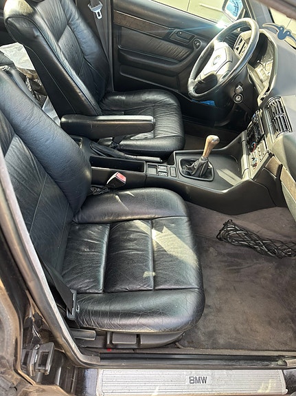 BMW 525i 5 of 13