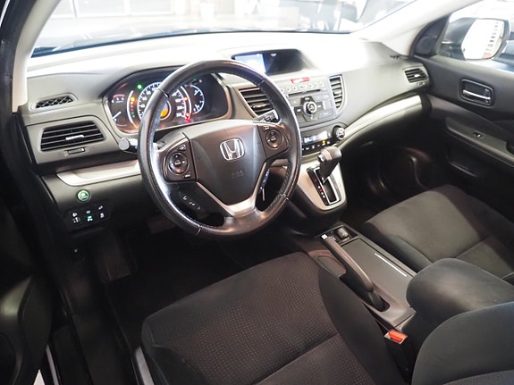 Honda CR-V 9 of 18
