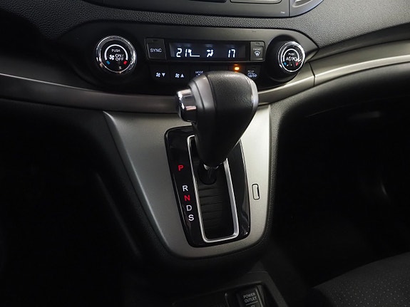 Honda CR-V 15 of 18