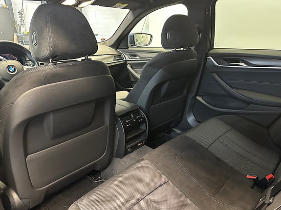 BMW 520d 17 of 30
