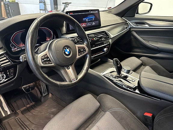 BMW 520d 13 of 30